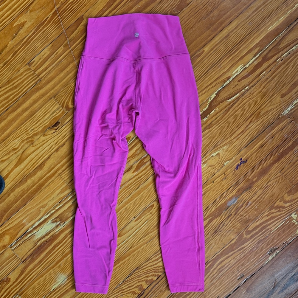 Lululemon Sonic Pink HR leggings Size 6 25”